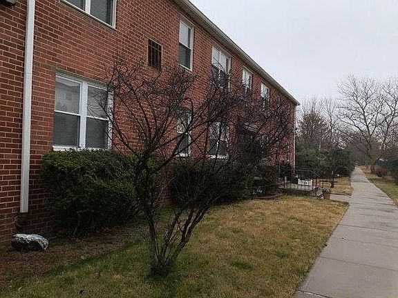 2nd image of 149 Cortelyou Ave APT 2-3