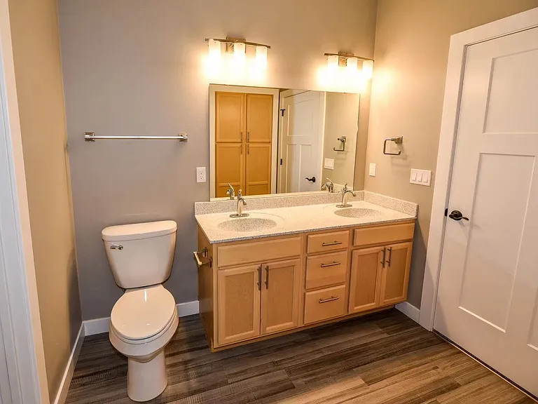 Driscoll Luxury Properties — Photo 6