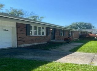 1514 Saint Ives Dr, Saint Louis, MO 63136
