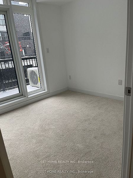 Ajax Townhouse for rent - 2 Bedrooms — photo 4