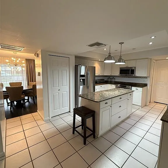 8004 Beltrees Ct — Photo 8