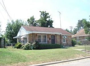 370 Oak St, Lebanon, MO 65536