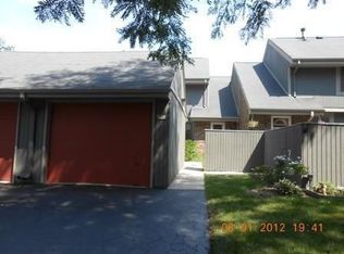 4814 S 19th St #8, Milwaukee, WI 53221