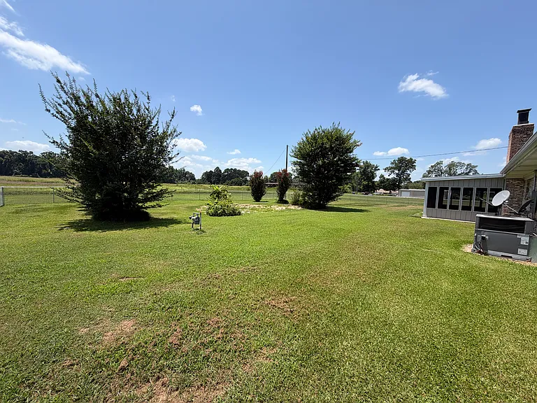 14738 Faulkner Lake Rd — Photo 38