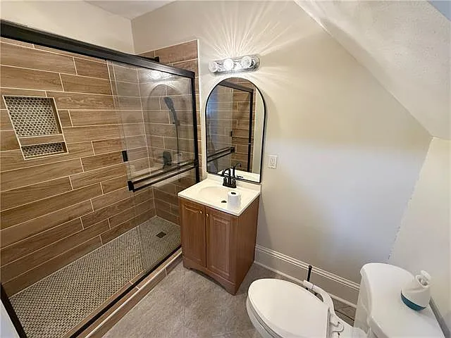 209 N Johnson St — Photo 5