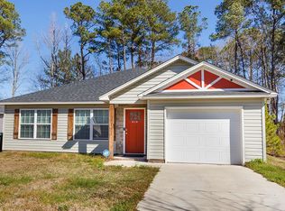 810 Slidingrock Ln, Sumter, SC 29150