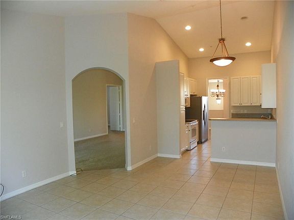 3rd image of 1345 Mariposa Cir #5203