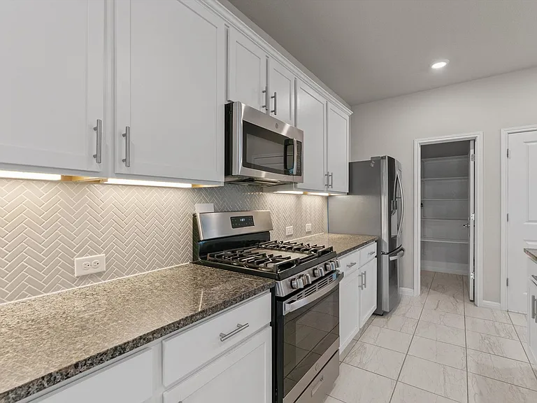 8809A Whitter Dr — Photo 10
