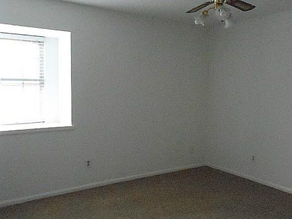 2nd image of 1503 Cedar Cove St
