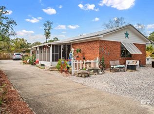 1714 Spanish Cove Dr S, Lillian, AL 36549