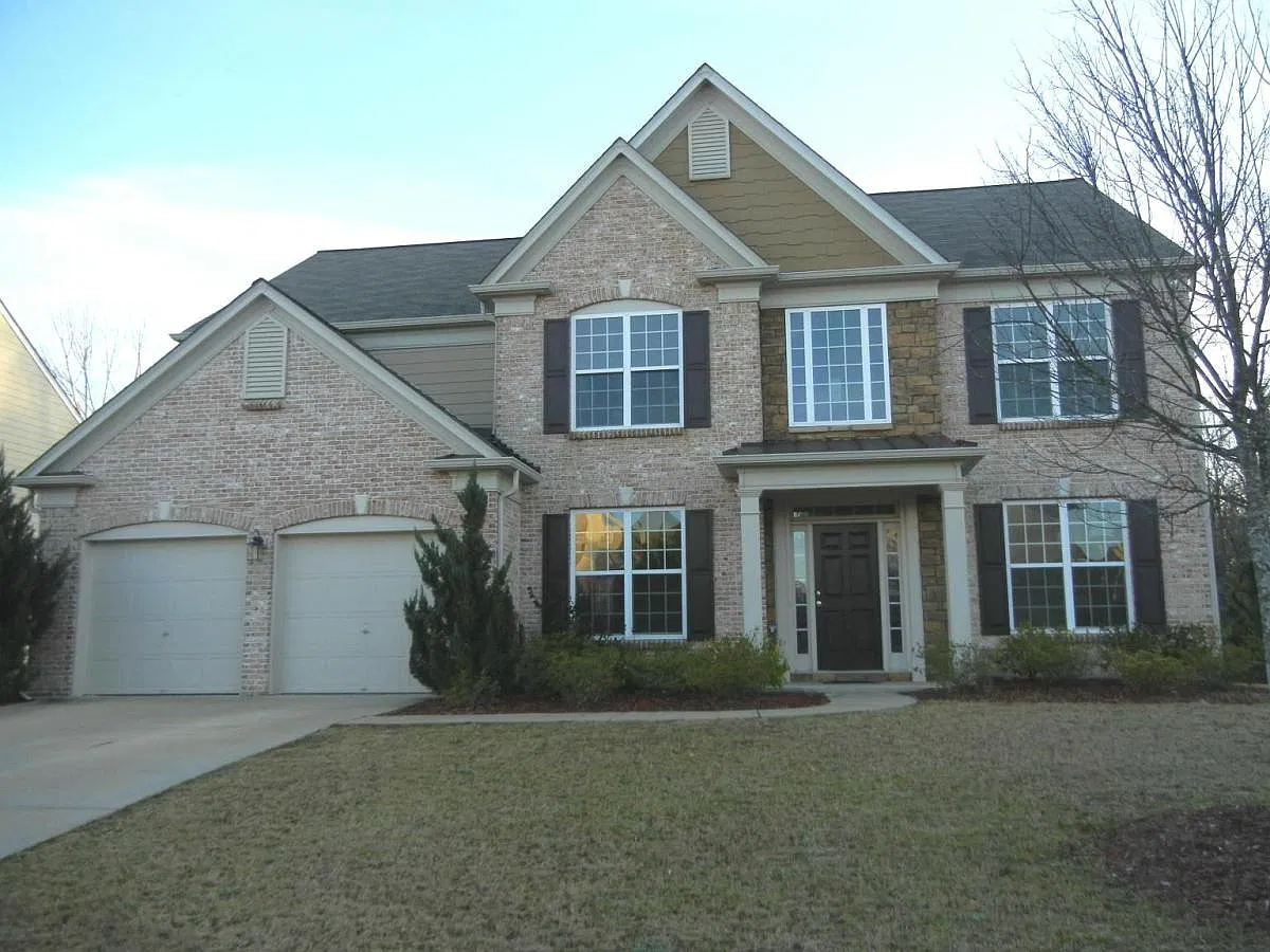 760 Mayfair Court — Photo 1