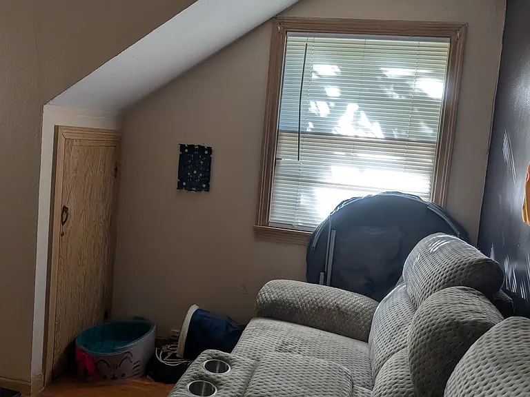 206 Ash St #D — Photo 4