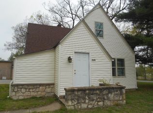 2131 NW Myrtle Ave, Topeka, KS 66608