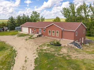 2730 58th Ave SW, Beulah, ND 58523
