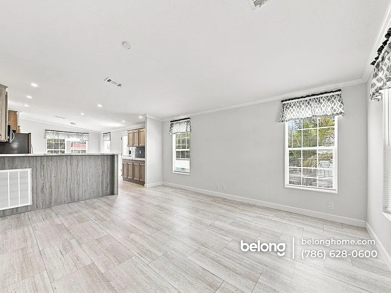 5211 SW 34th St — Photo 19