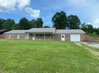 50 Napier Ln, Crab Orchard, KY 40419