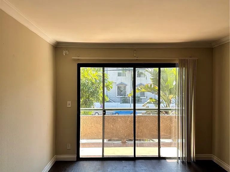 14801 Nordhoff St #14801 — Photo 38