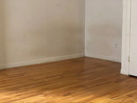 Rented by Cohen Smith Chang LLC | media 7