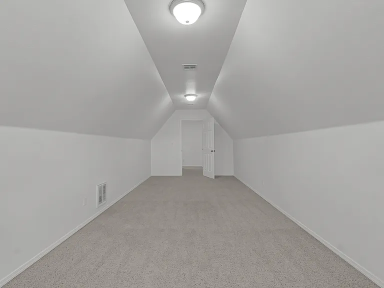 9802 N 102nd East Ave — Photo 32