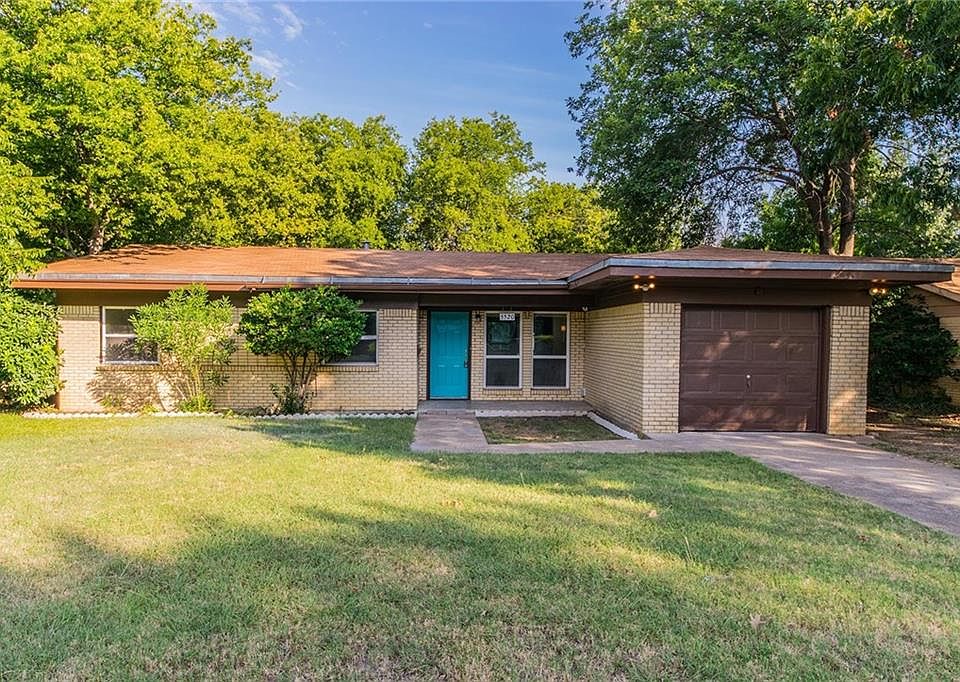 1st image of 5500 Trail Lake Dr