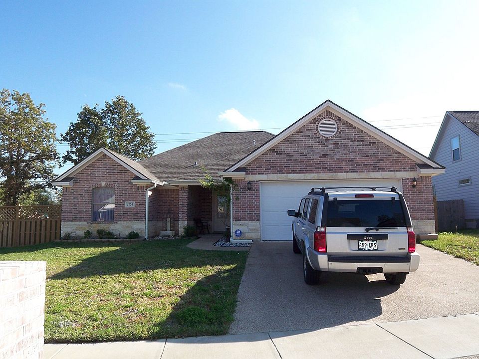 1st image of 2105 Miana Ct