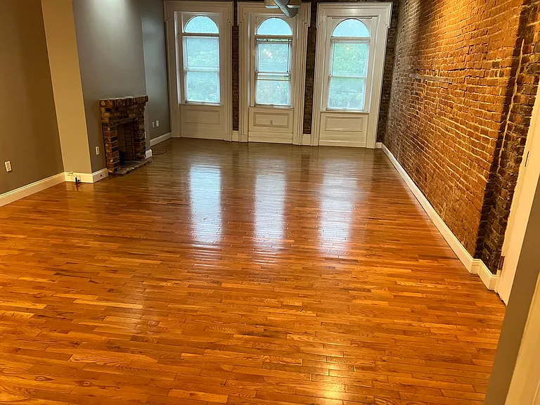 4419 Butler St #2 — Photo 3