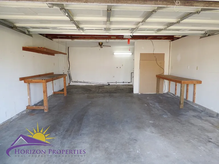 7928 Garry Oak Dr — Photo 23