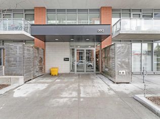 360 McLeod St #309, Ottawa, ON K2P1A9