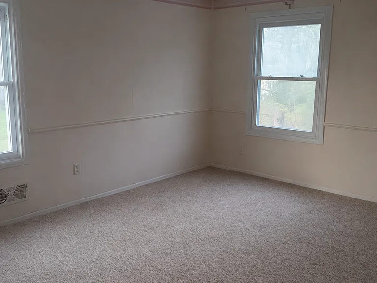 5715 Hobnail Cir — Photo 3