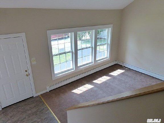 4th image of 183 Claywood Dr