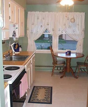 This is an eat-in-kitchen.