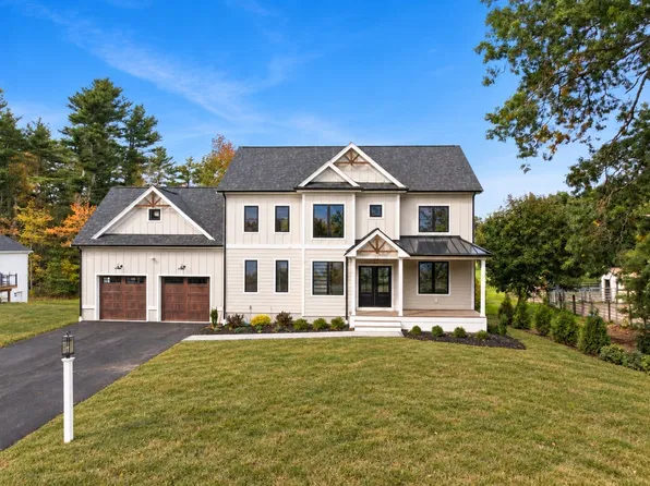 11 Hiawatha Trl, Bridgewater, MA 02324