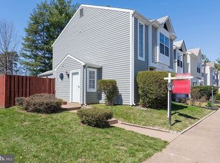 6114 Rocky Way Ct, Centreville, VA 20120