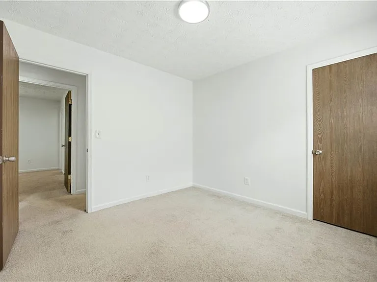 10420 Virginia Pine Ln — Photo 7