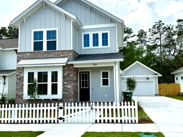 709 Reindeer Rd, Niceville, FL 32578