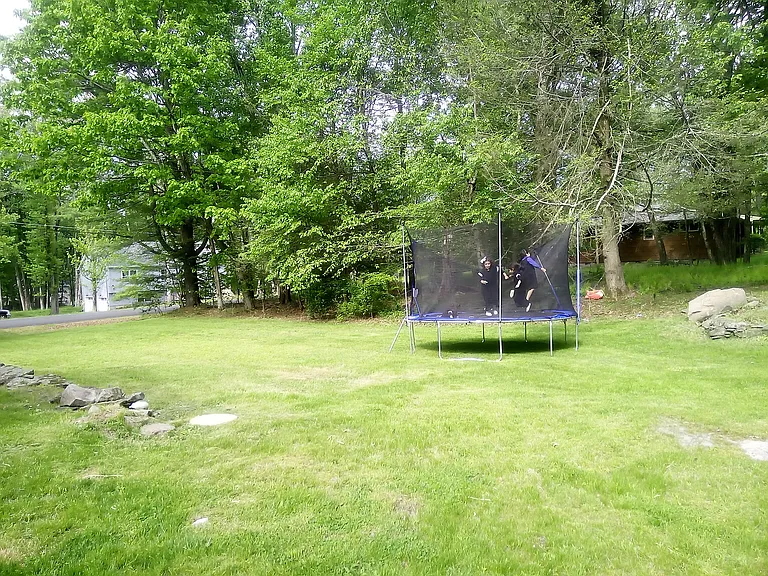 15 Sunset Dr — Photo 30