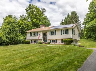 1836 Petersham Rd, Athol, MA 01331