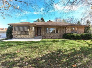 3011 Emmertsen Rd N, Racine, WI 53406