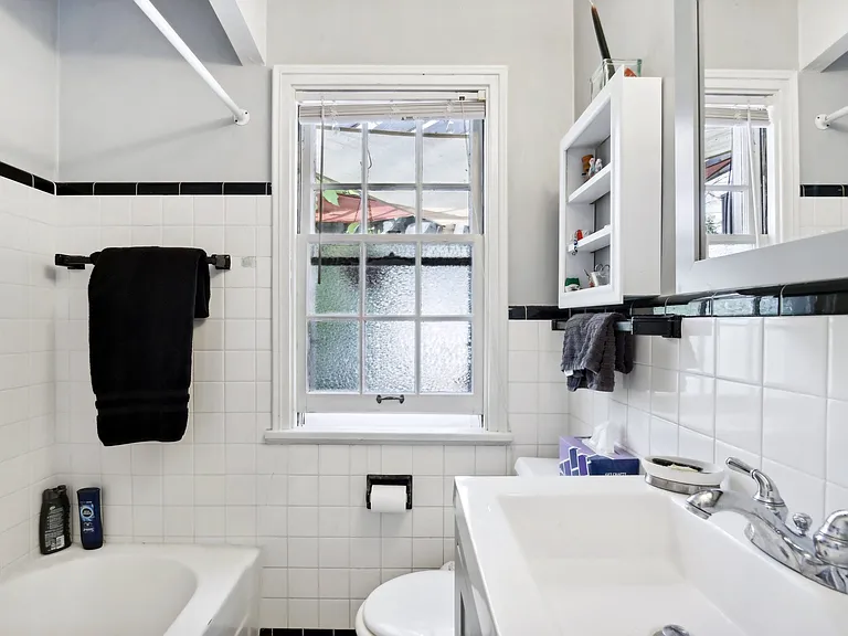 4520 N Woodruff Ave #4520 — Photo 8