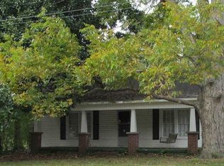 2033 Cleveland Ave SW, Decatur, AL 35601