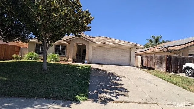 19405 Oakview Ln