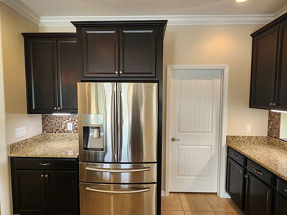 5th image of 7981 Strom Park Dr