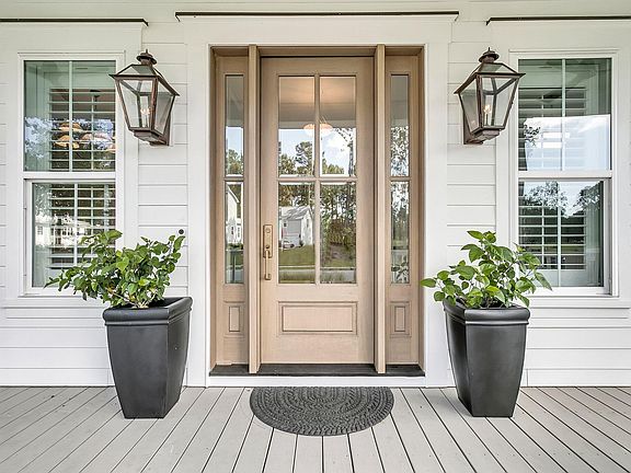 5th image of 3864 Summerton St