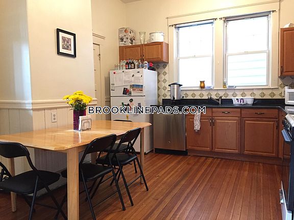 2nd image of 38 Babcock St #1AS