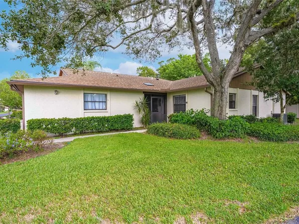 687 OAK HILL CIRCLE #23, SARASOTA, FL 34232