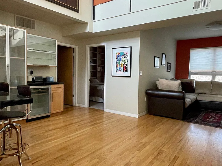 2501 Grove St #201 — Photo 18