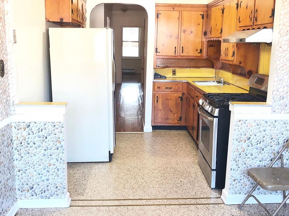 1st image of 4225 Bedford Ave Fl 2nd