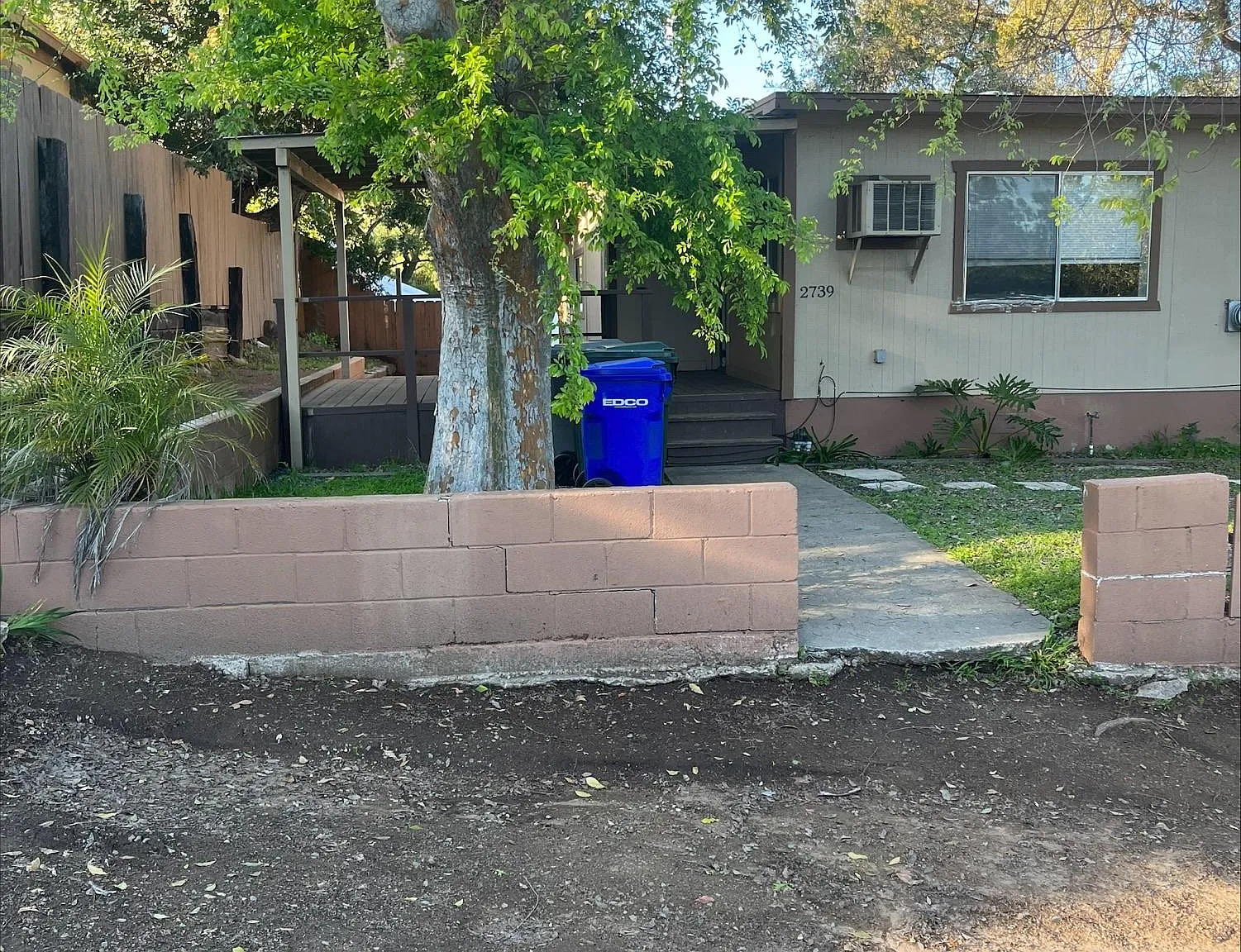 3 bed, 1000 sqft, $2,950 — Photo 1
