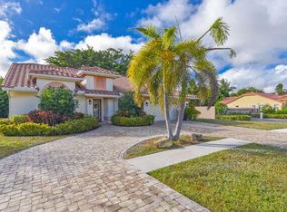 20112 Back 9 Dr, Boca Raton, FL 33498