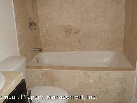 4th image of 1271 1/2 W 37th Pl #3375326